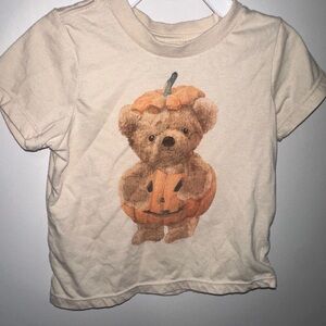 Cream T-Shirt with Pumpkin Bear Design